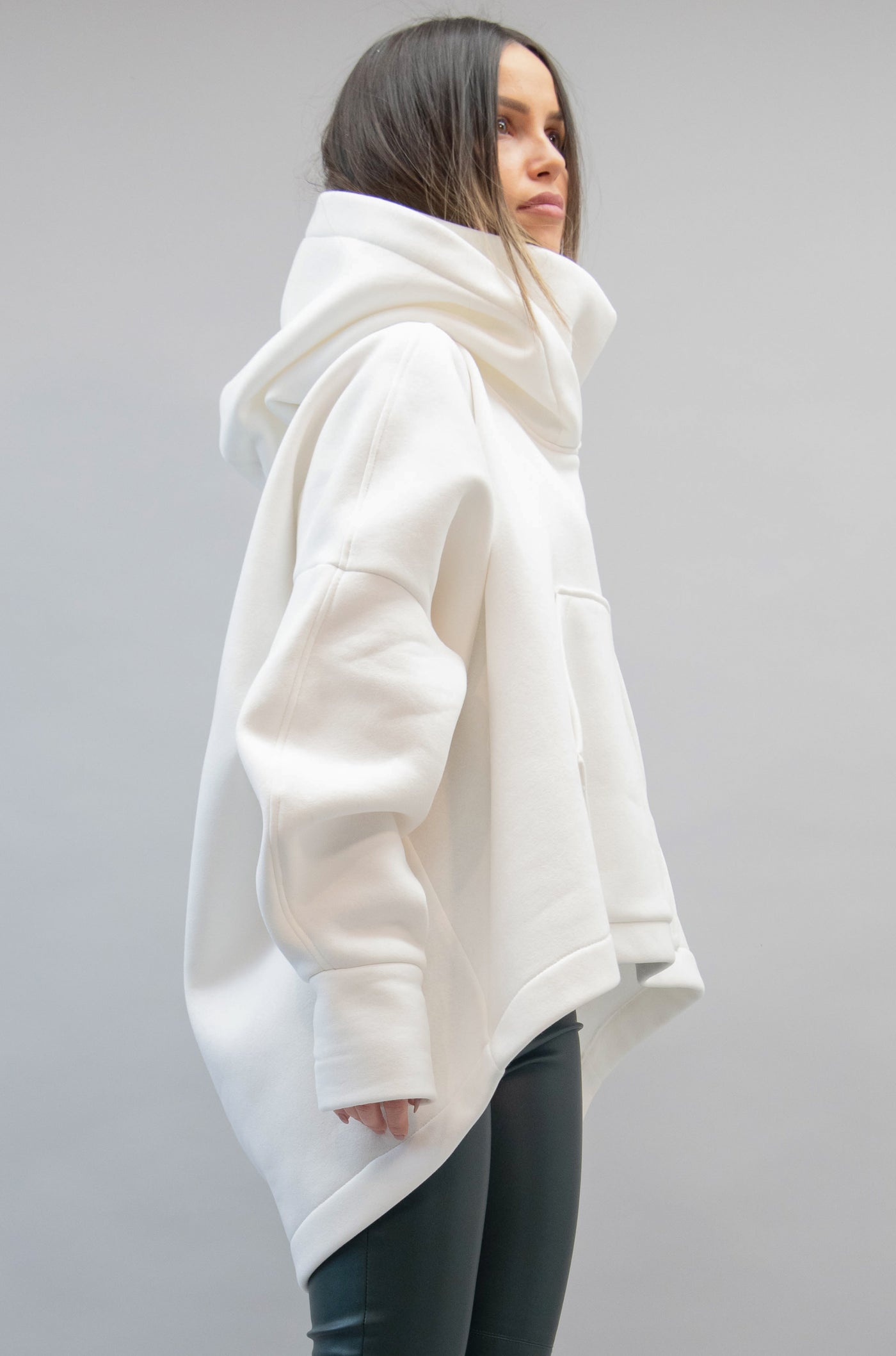 Oversized white hoodie sweatshirt F2216