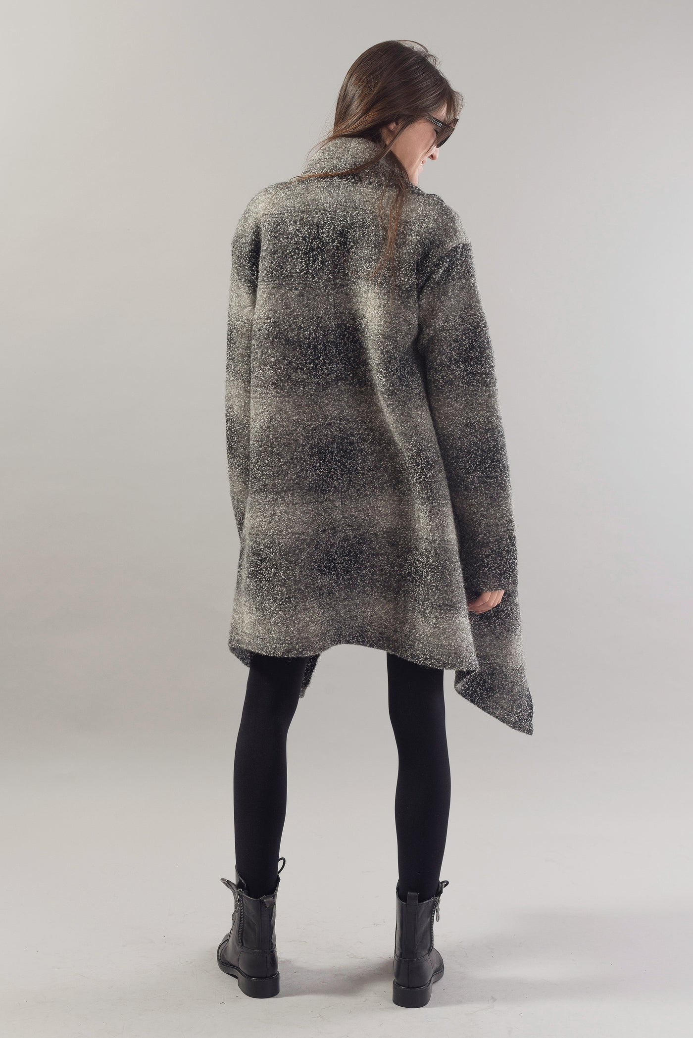 Handmade wool coat F1783