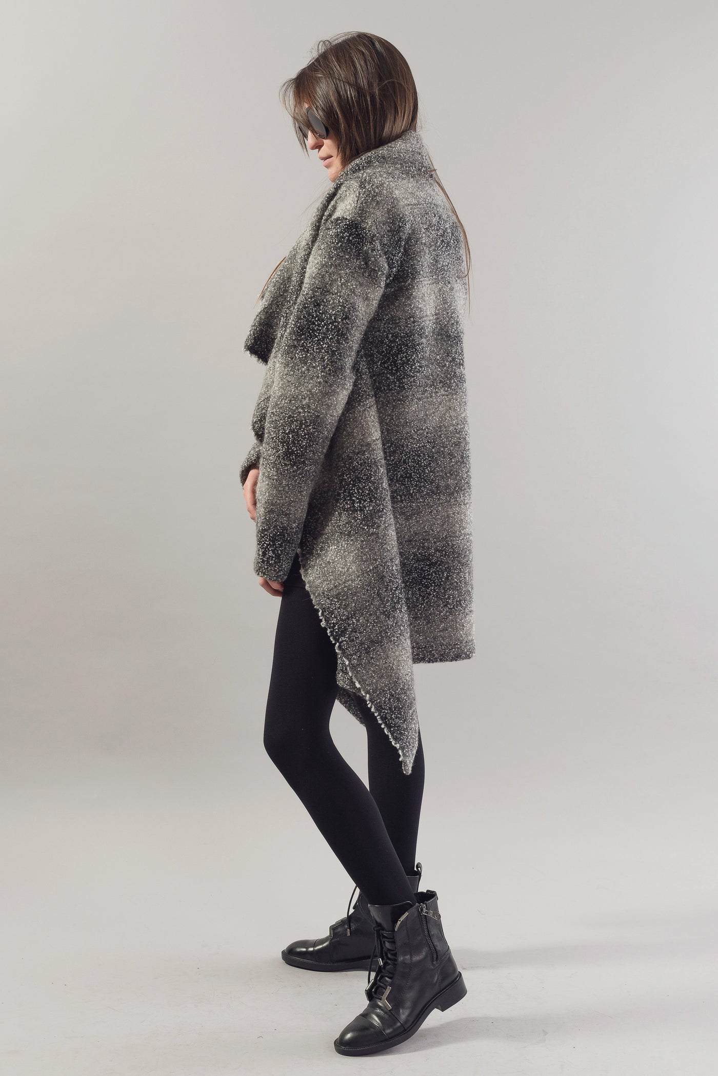 Grey wool asymmetrical cardigan F1783