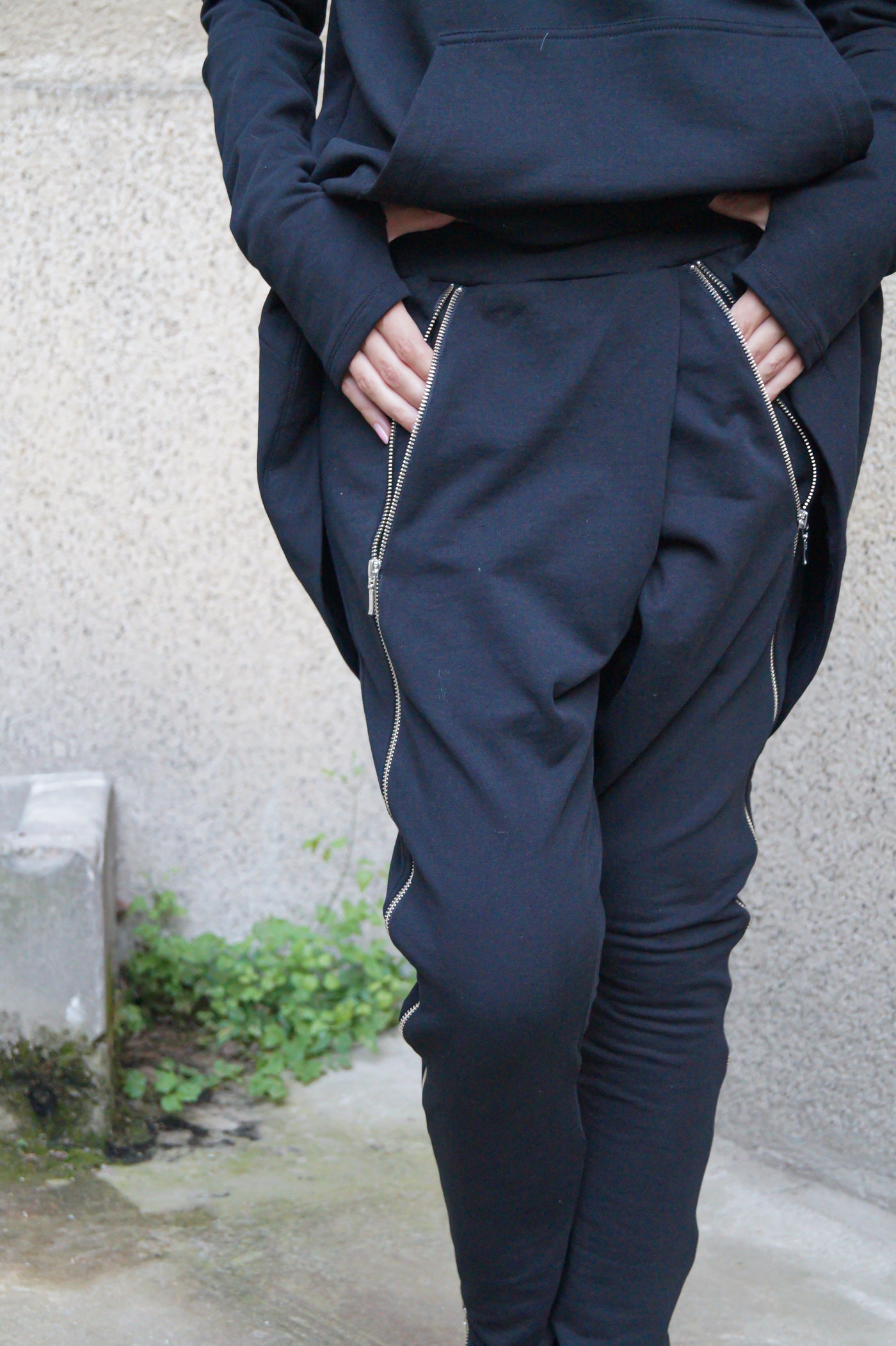 Loose black zipper pants F1595