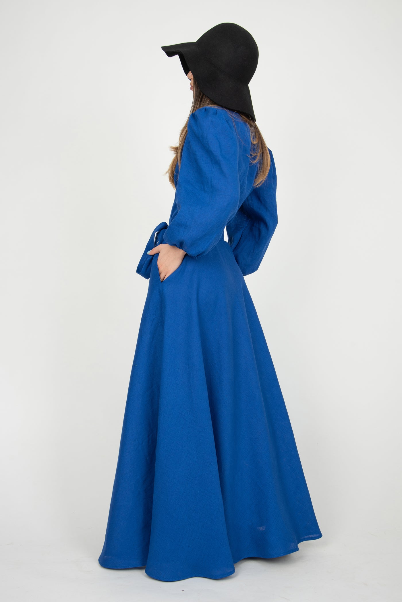 Royal blue linen dress F2300