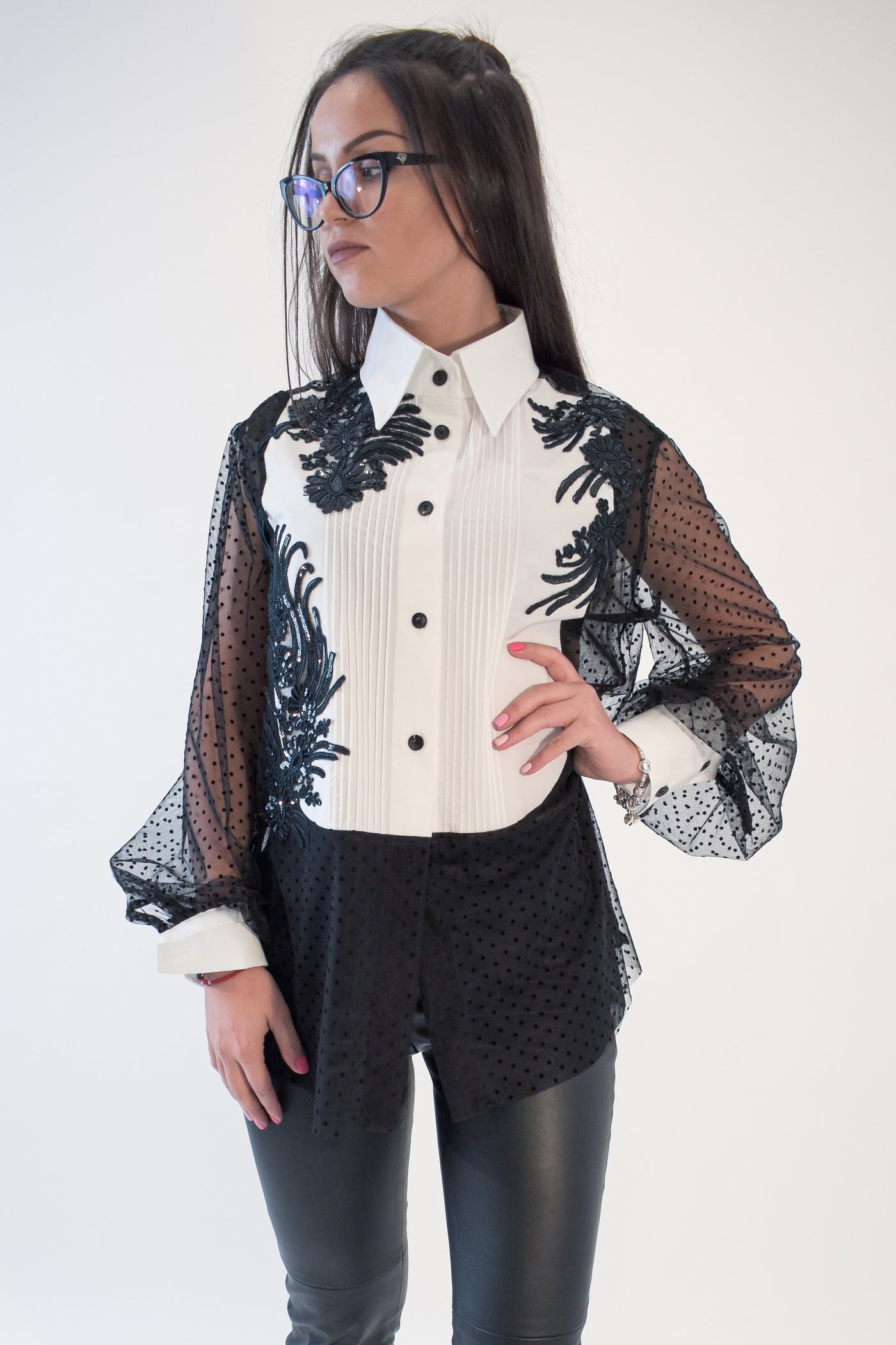Lace shirt with embroidery F1931