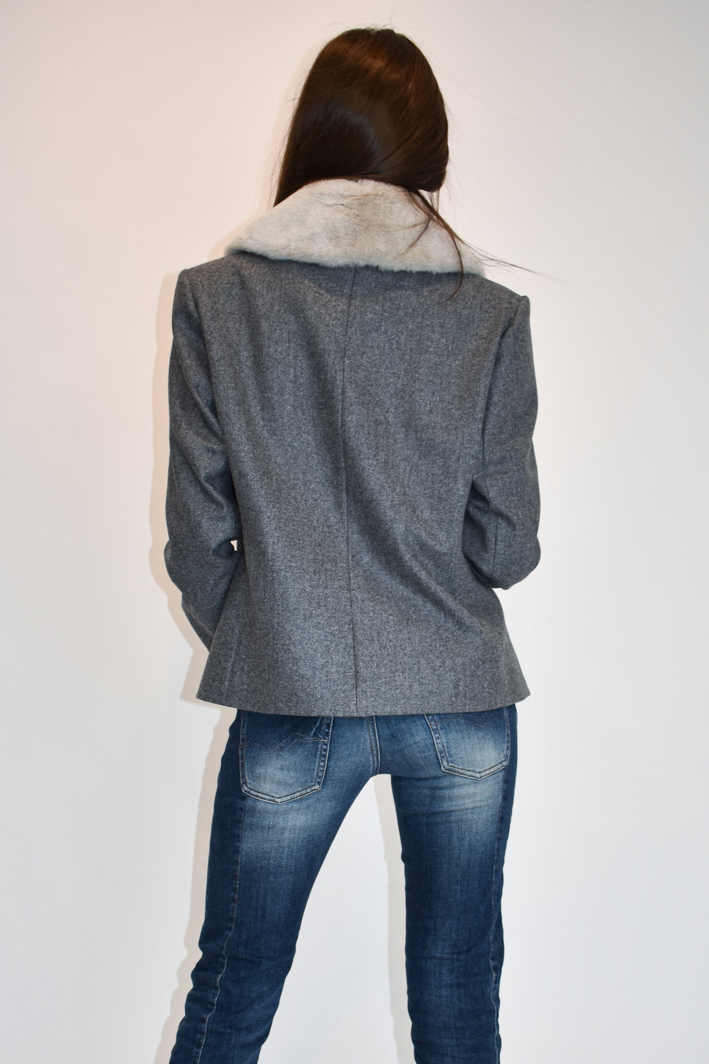 Grey wool double buttoned coat F1905