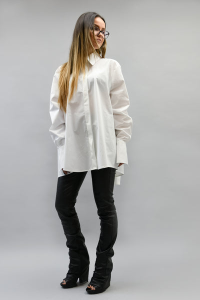 Oversized shirt with open back F2204