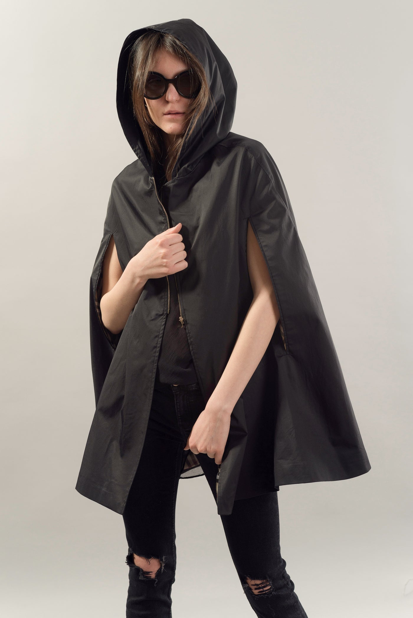 Hooded black cape coat F1798