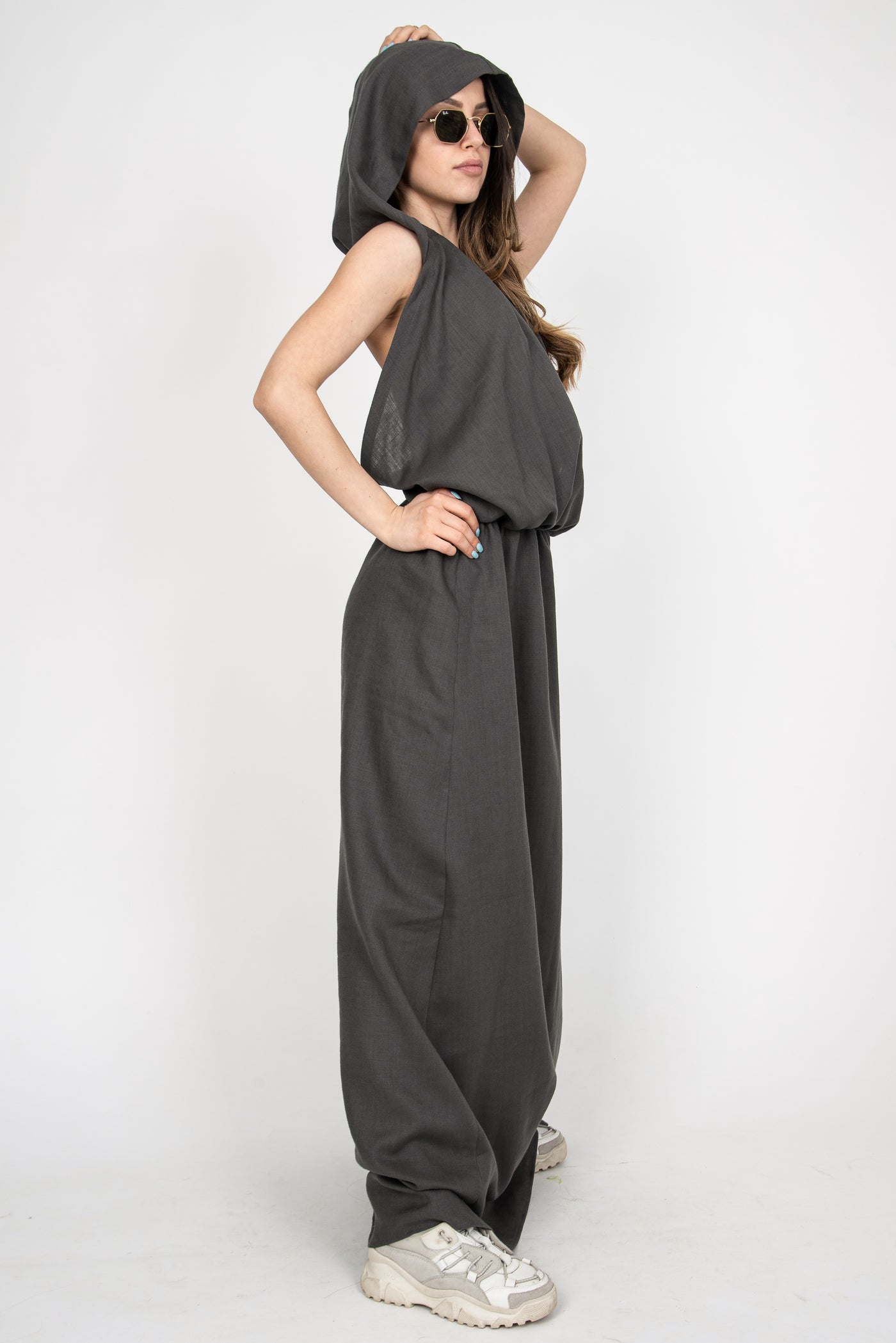 Grey hooded linen dress with open back AE271