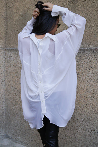 Asymmetrical oversized white shirt F1521