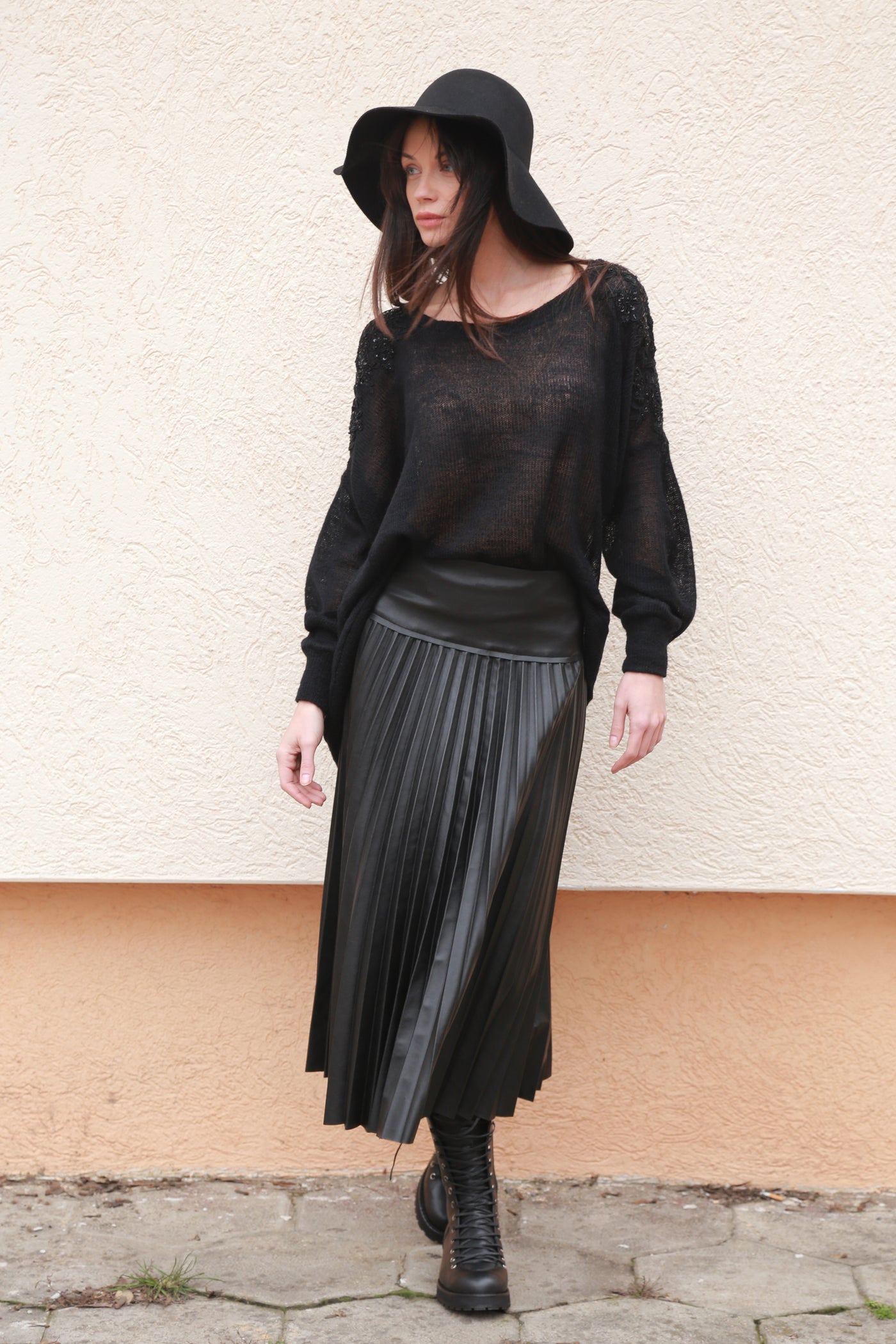 Pleated faux soleil leather skirt F1565