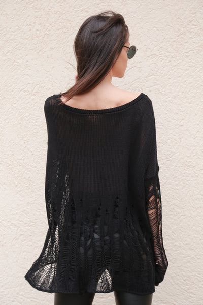 Destroyed knit sweater F1544