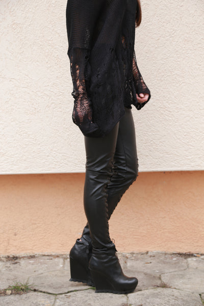 Faux leather pants with ties F1548