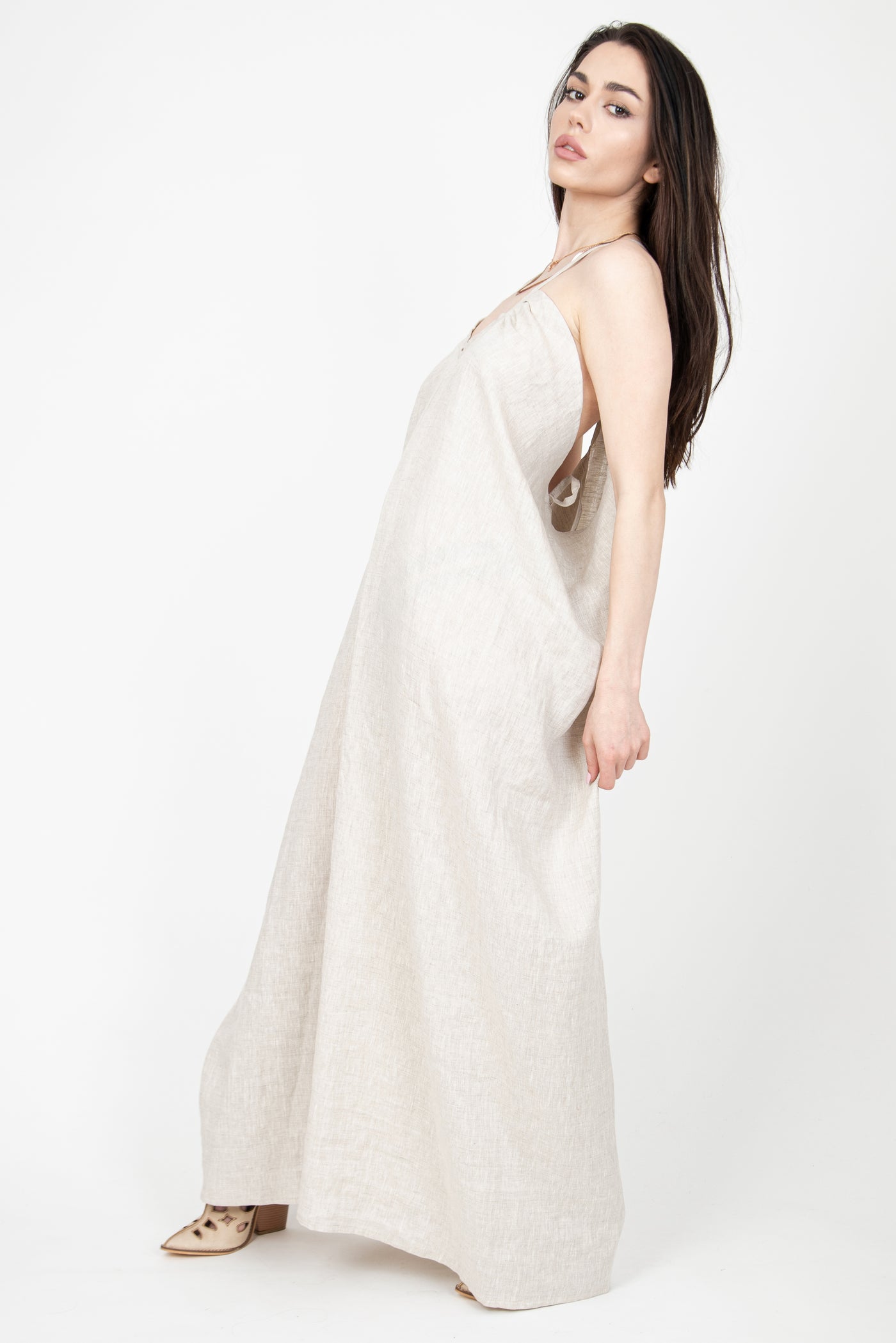 Neutral linen dress F2304