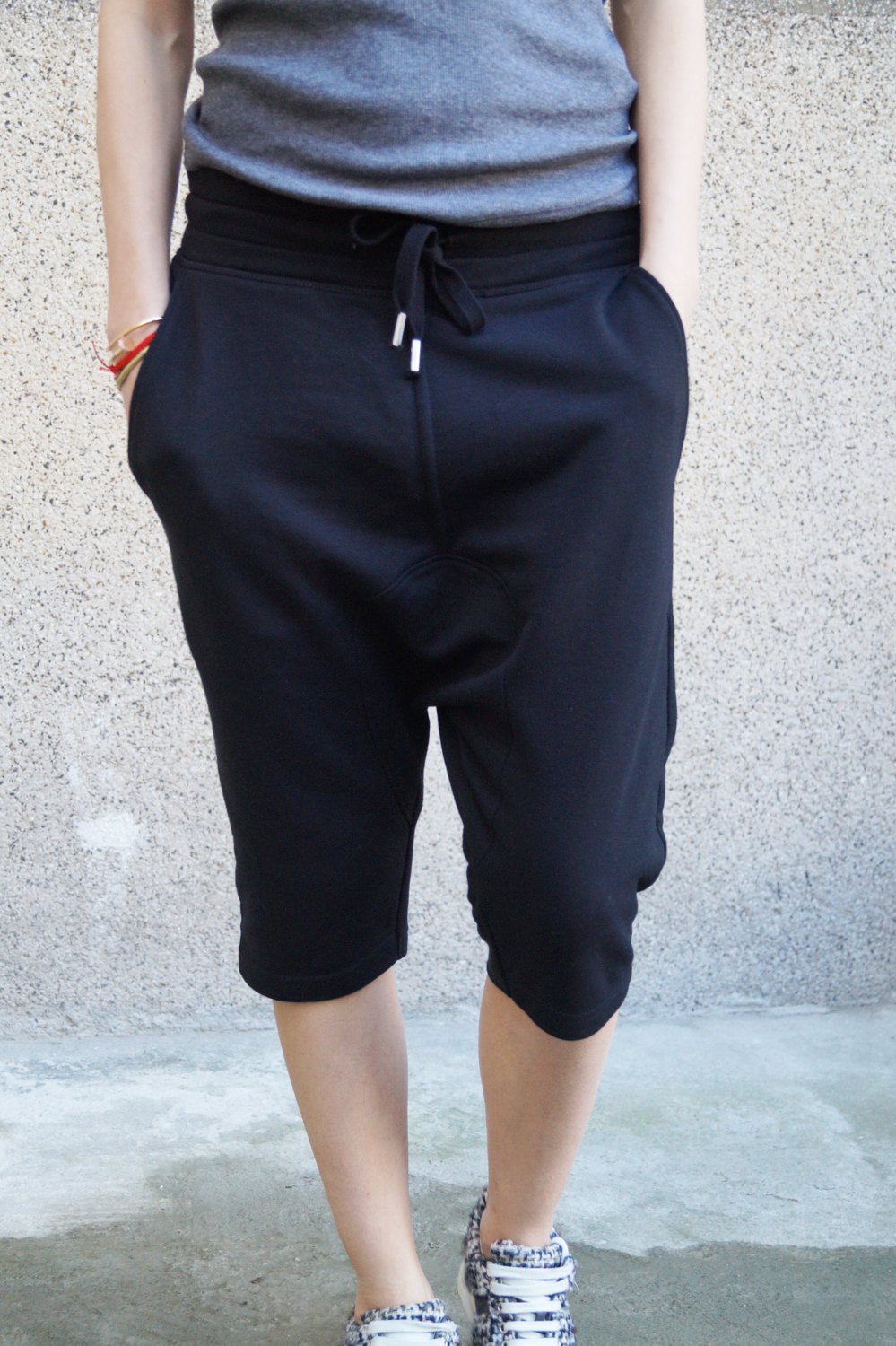 Short harem pants F1675